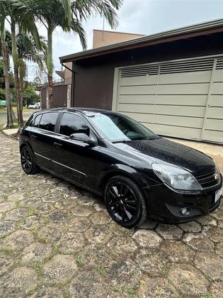 CHEVROLET VECTRA 2.0 MPFI GT-X HATCH 8V FLEX 4P MANUAL